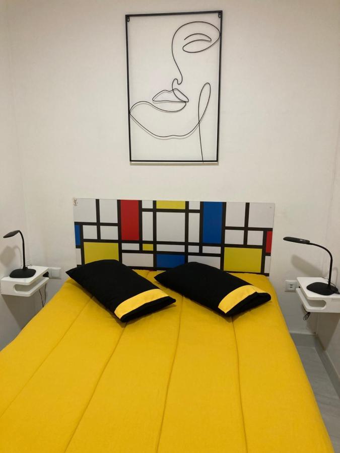 Tres Bel Appartement Entierement Renove Емпуриабрава Екстериор снимка